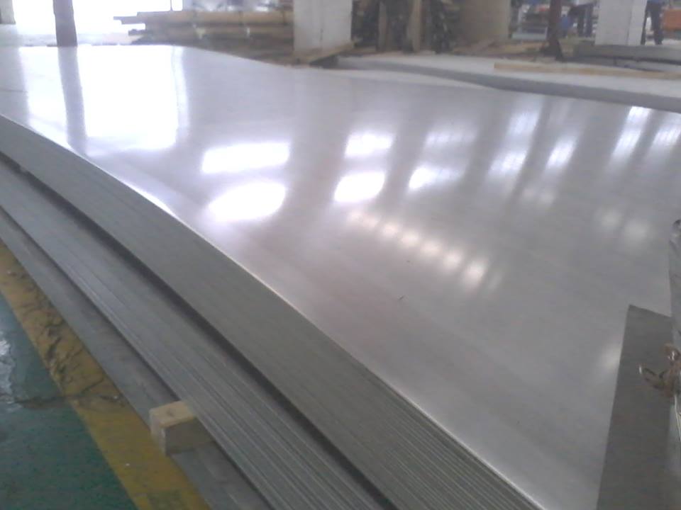 Difference between aluminum alloy plate and Anodized aluminum alloy plate